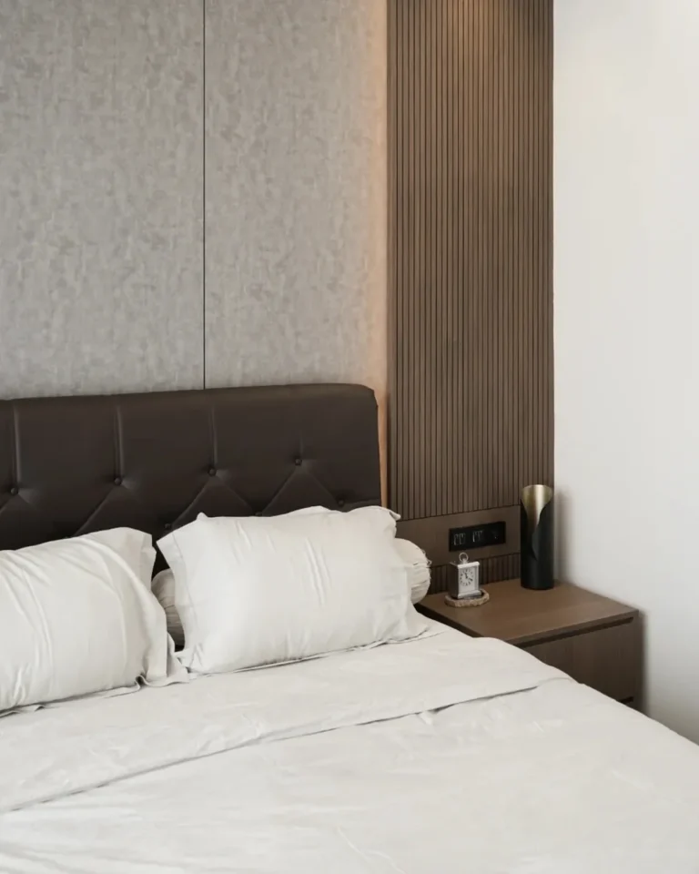 KERTASIVE® menghadirkan suasana elegan dan eksklusif di kamar tidur Anda. Pesona motif concrete (3)